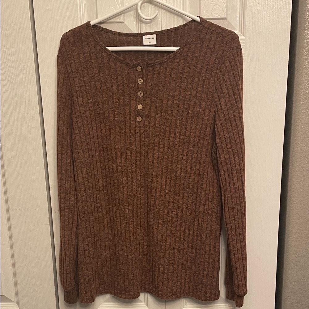 Elegant Brown Ribbed Crew Neck Sweater